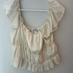 Express ruffle top size L
